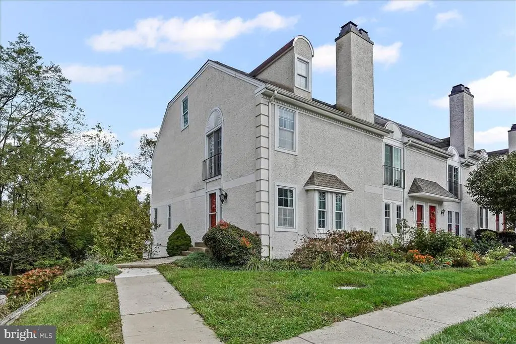 765 Bradford Ter, WEST CHESTER