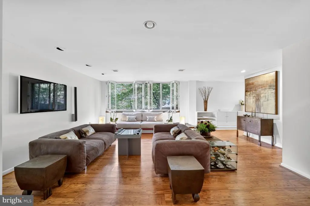 4100 Cathedral Ave Nw #615, WASHINGTON