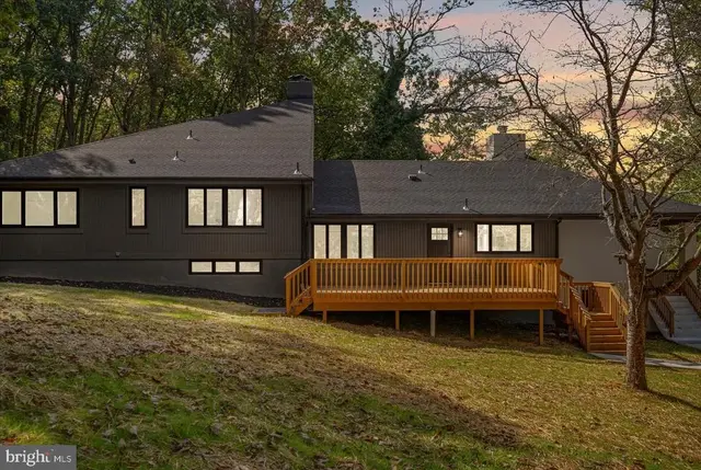 163 Gorsuch Rd, Hampstead