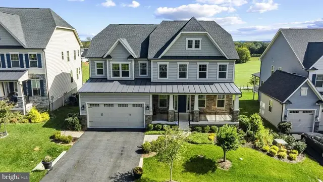 7147 Starmount Way, New Market