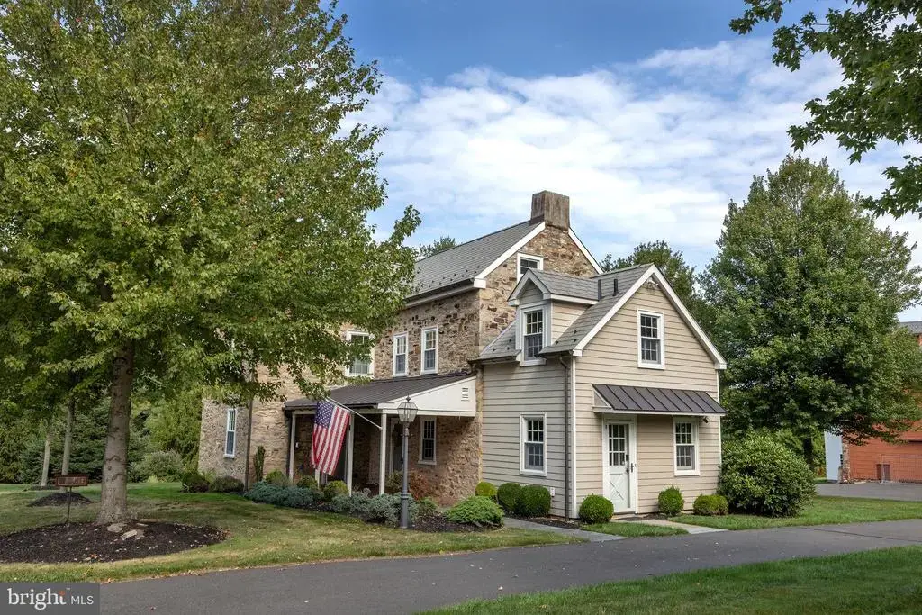 4001 Street Rd, DOYLESTOWN