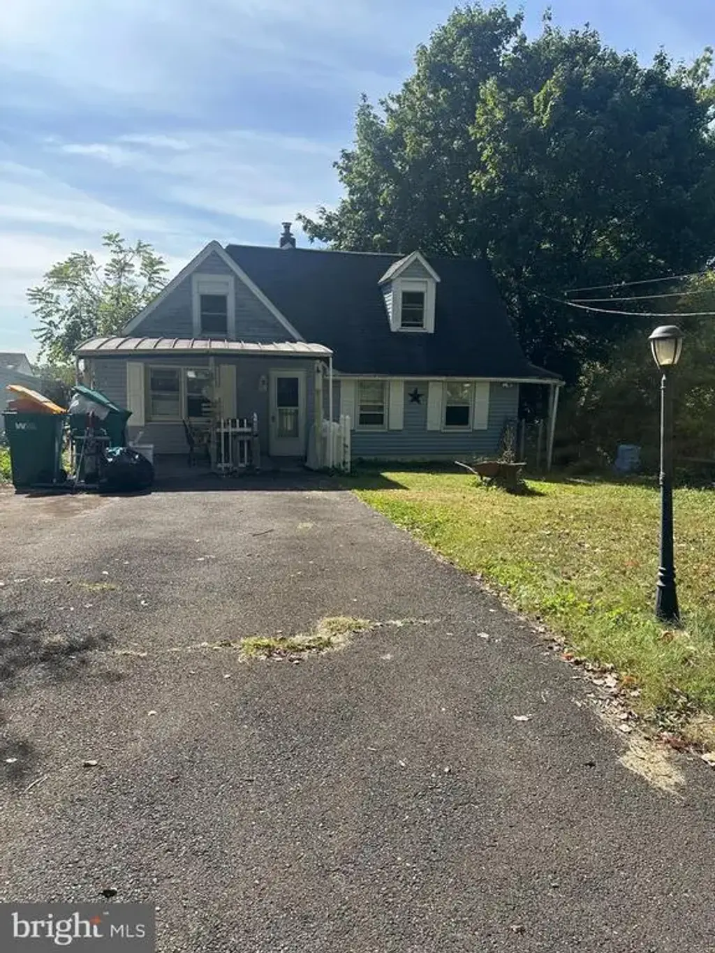 1516 Fairview Ave, LANGHORNE