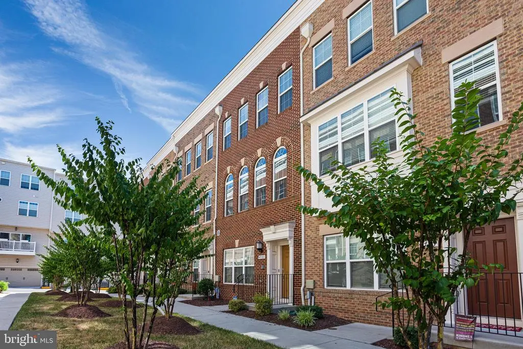 4785 Cherokee St, College Park