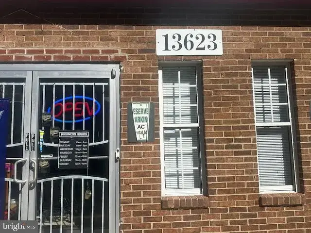 13623 Annapolis Rd #10, Bowie