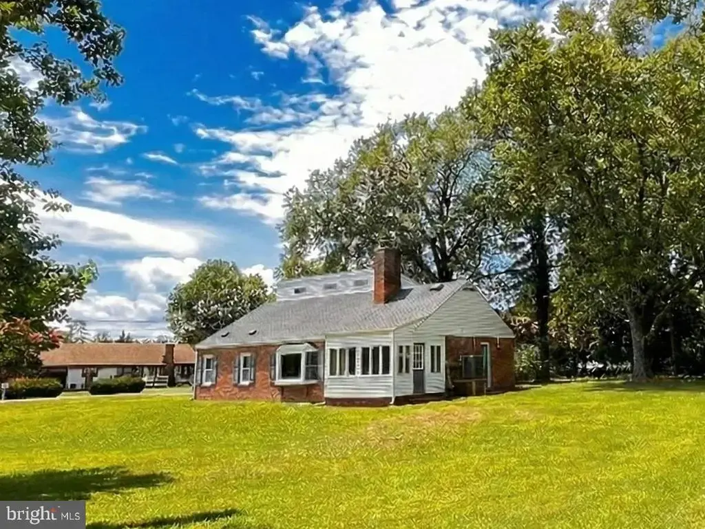 201 Buena Vista Ave, CAMBRIDGE