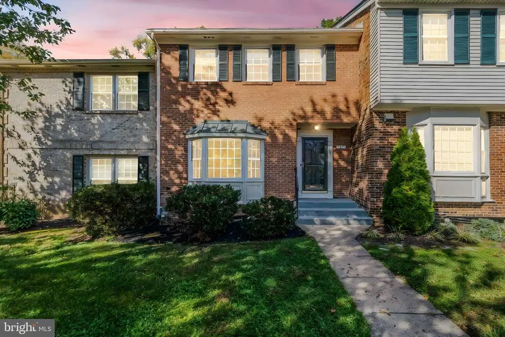 2757 Carter Farm Ct, ALEXANDRIA