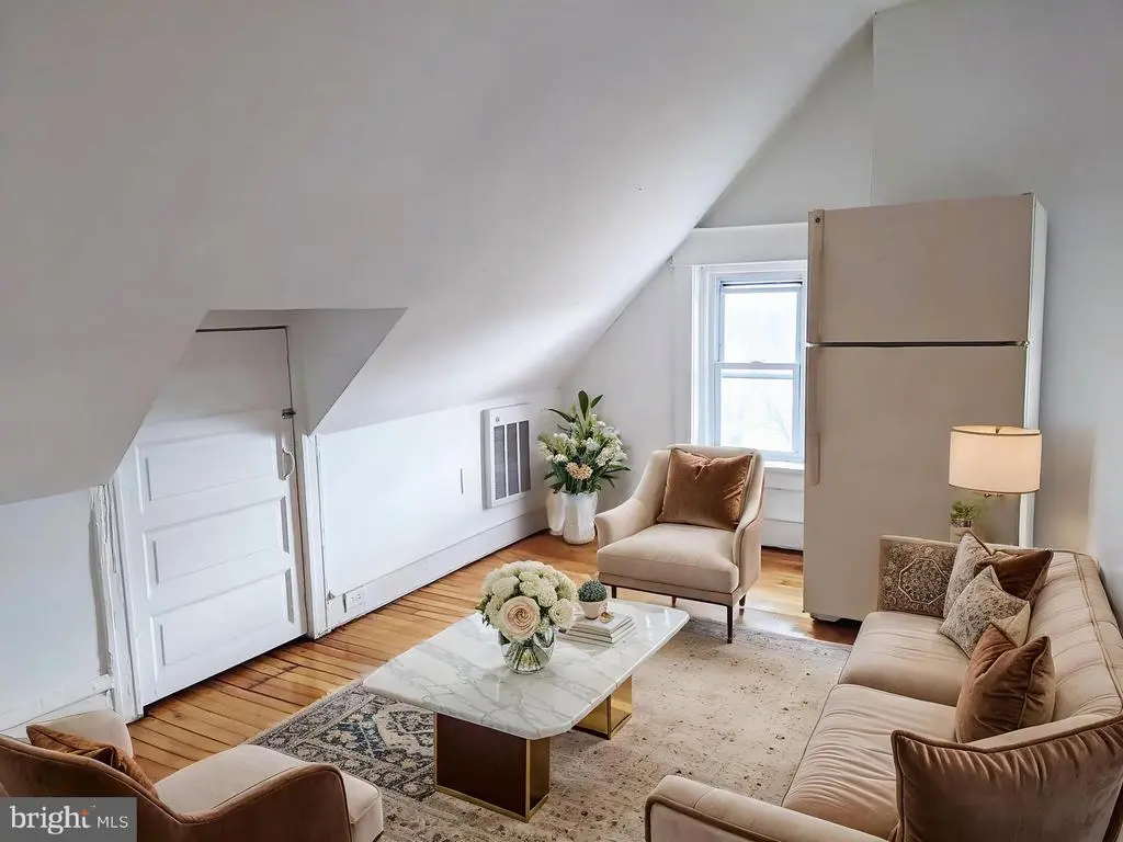 410 E Roosevelt Blvd #3rd Floor, PHILADELPHIA