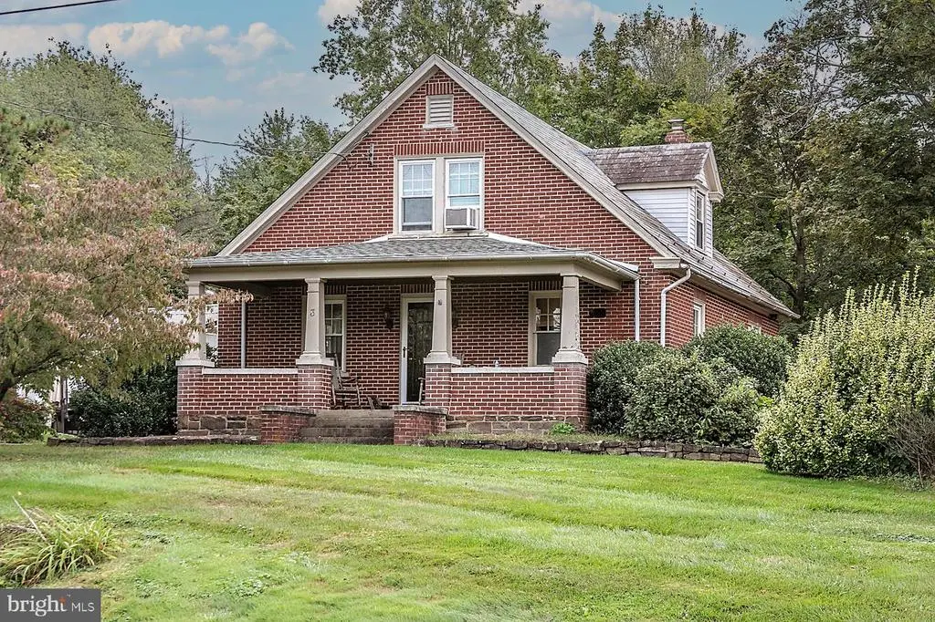 3 S Hamilton Ave, BLOOMING GLEN