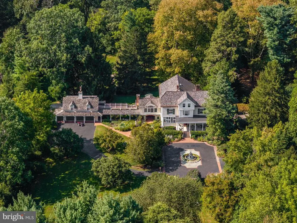 1069 Heartsease Dr, WEST CHESTER