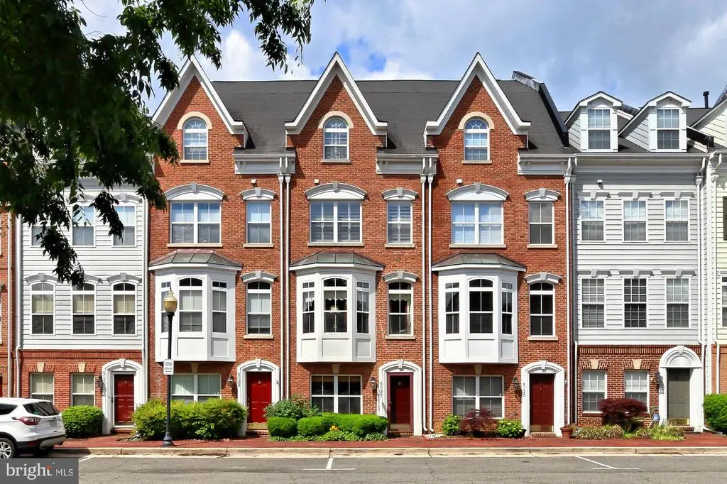 5127 Gardner Dr, ALEXANDRIA