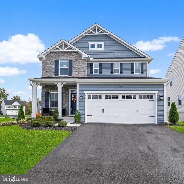 839 Leni Way, Aberdeen