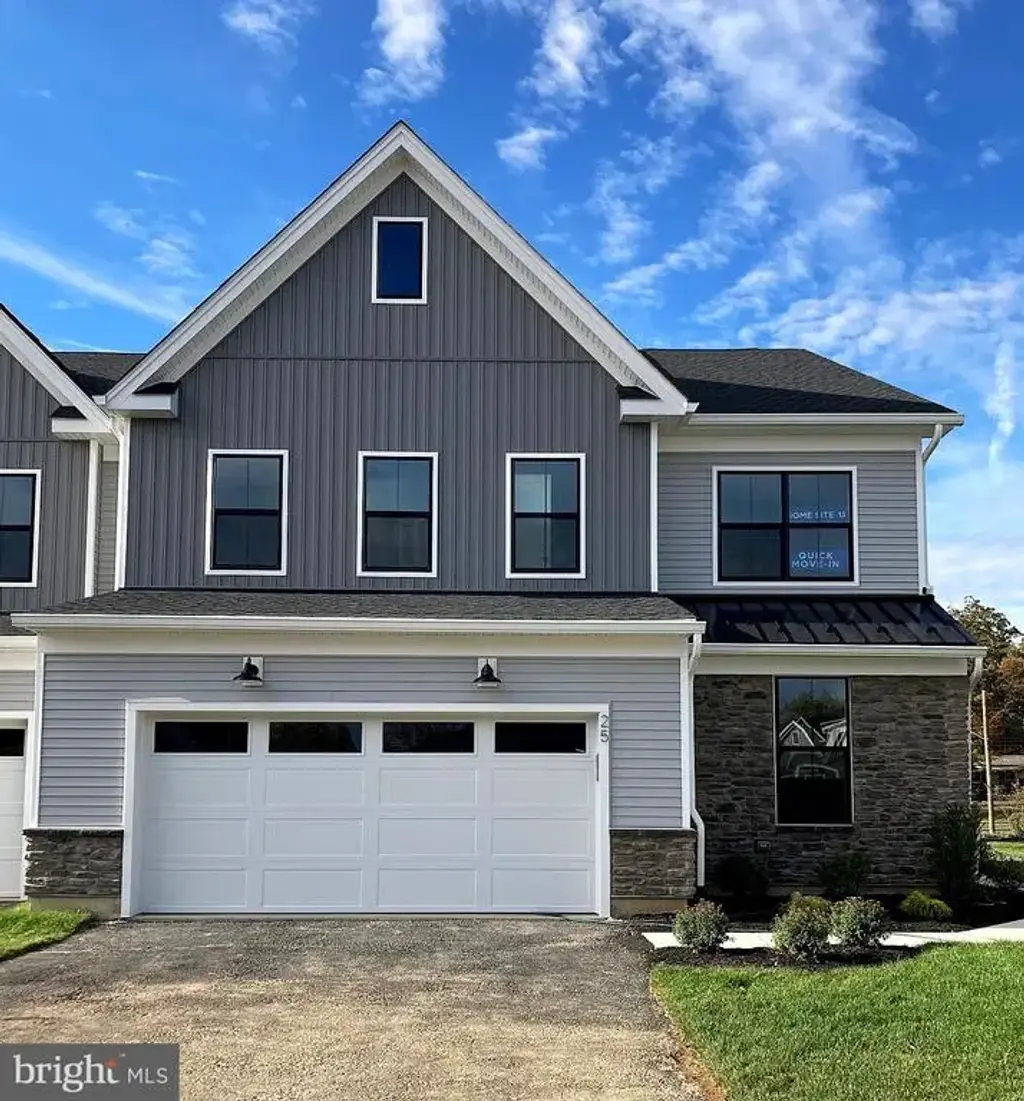 25 Mill Creek Dr #13, DOYLESTOWN