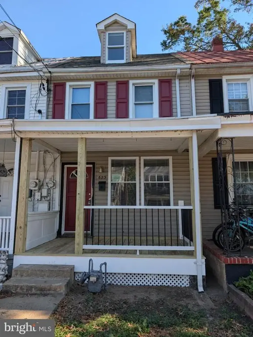 623 Spruce St, BRISTOL