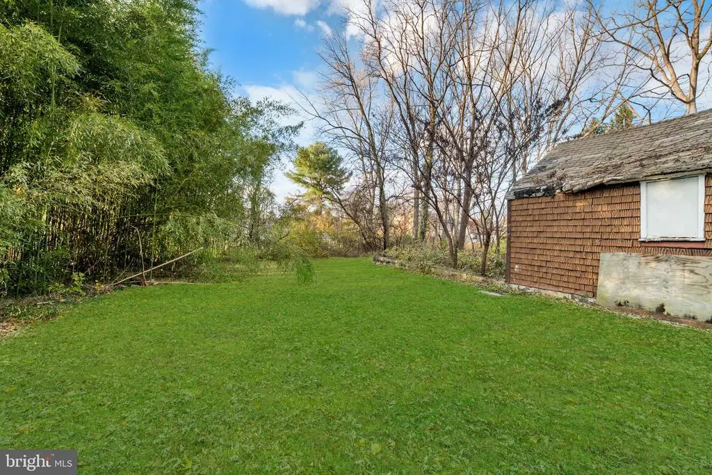 17636 Washington Grove Ln, Gaithersburg