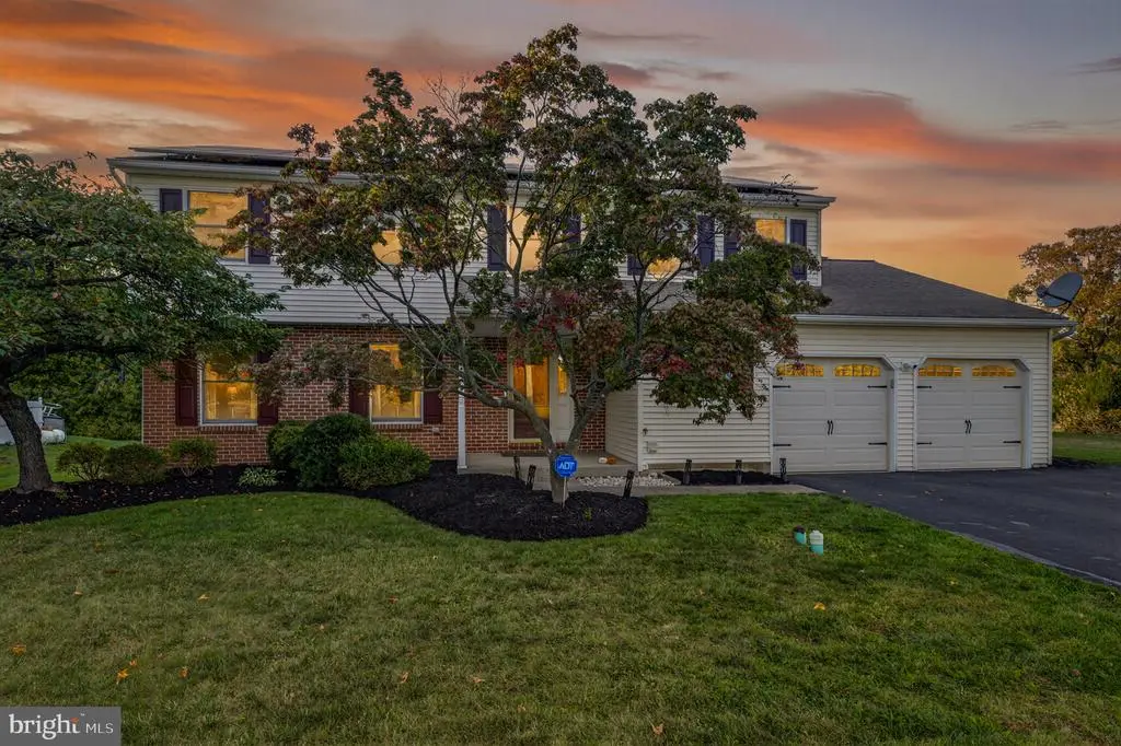 1520 Fairgrounds Rd, HATFIELD