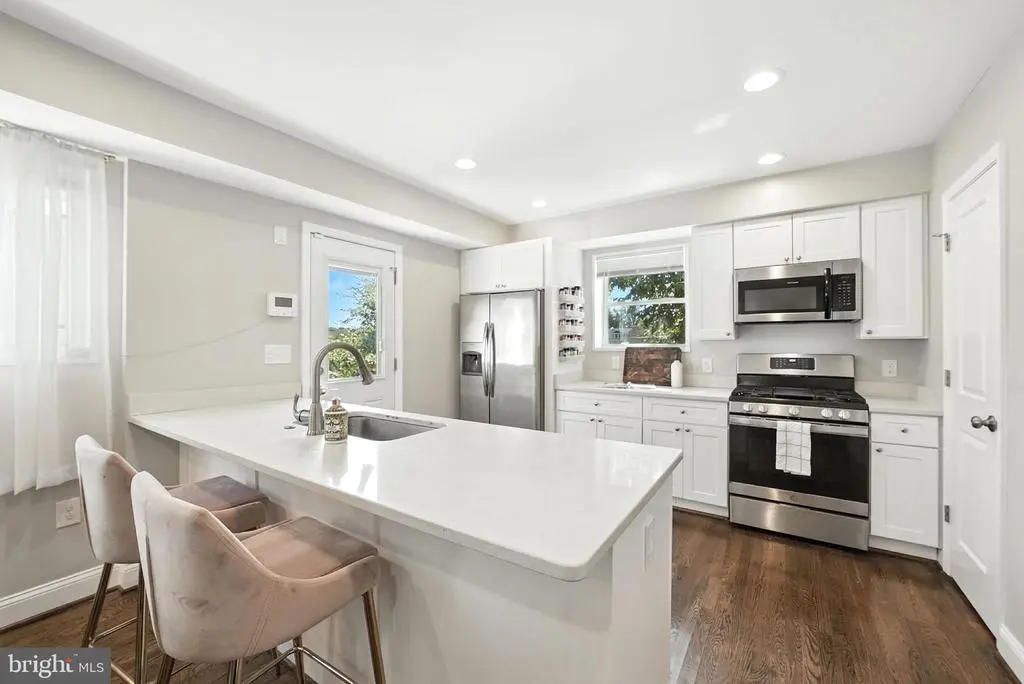 835 Oglethorpe St Ne, WASHINGTON