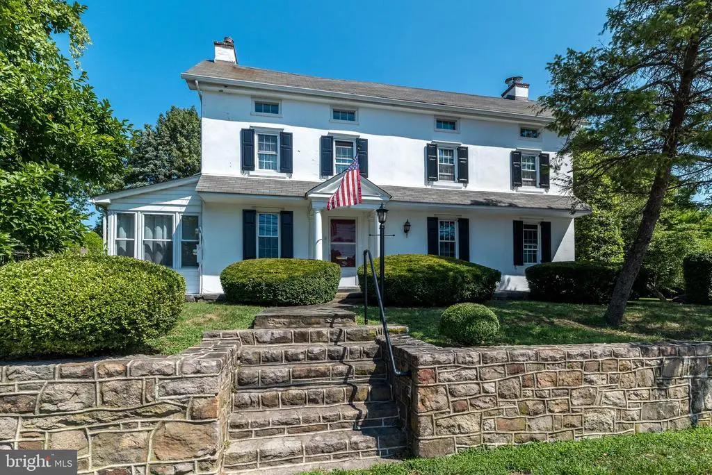 3045 Byberry Rd, HATBORO