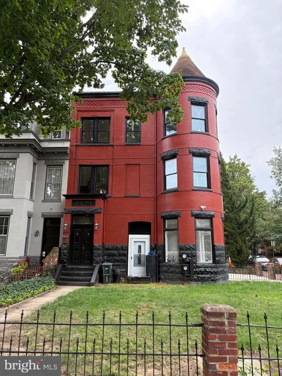 801 E Capitol St Se, WASHINGTON