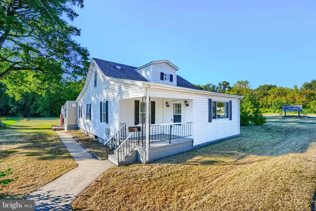 212 N Marlyn Ave, Essex