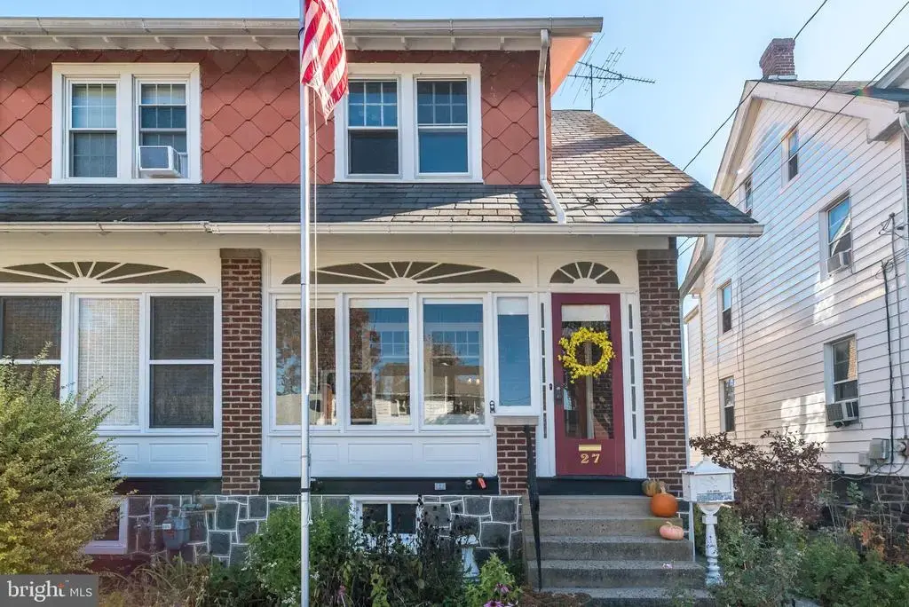 27 S 7th St, QUAKERTOWN