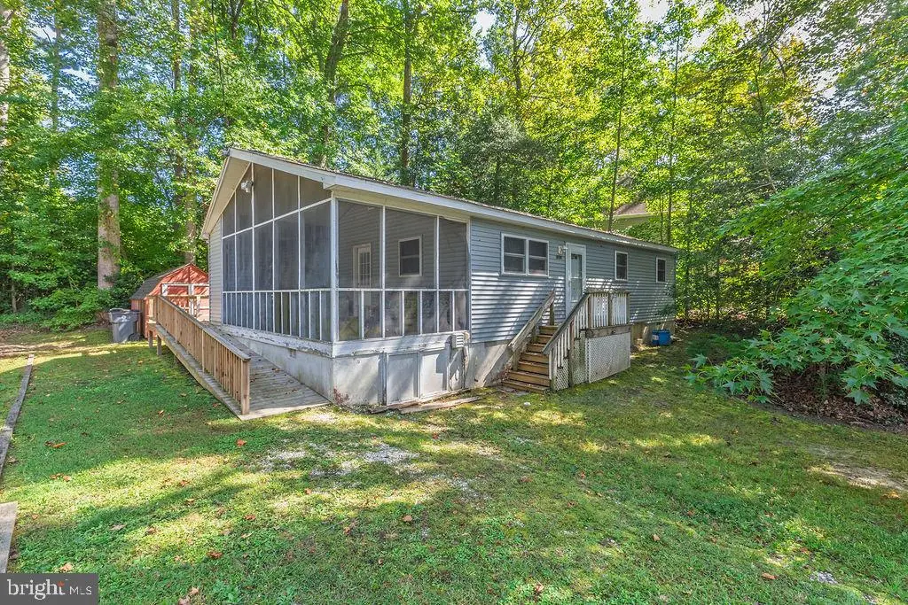 32736 Poplar Dr, LEWES