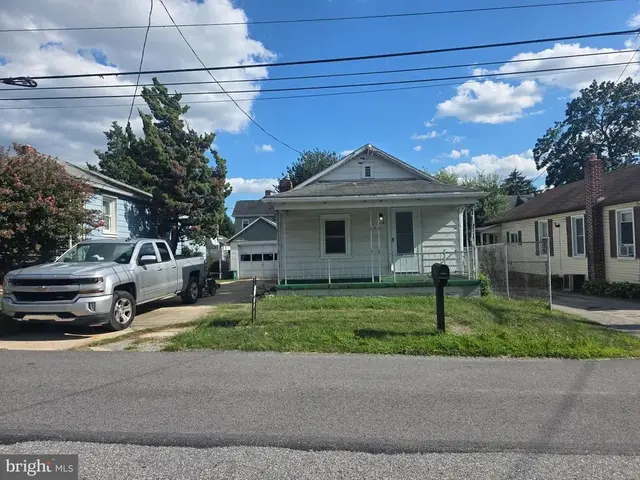 110 Taft Ave, York
