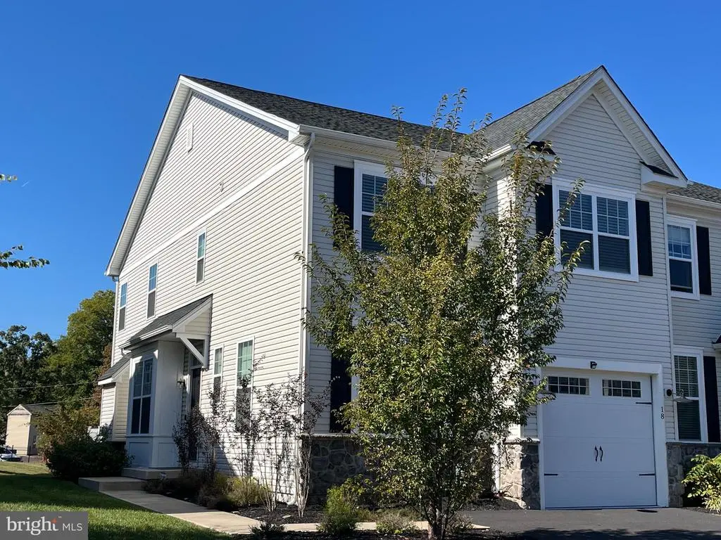 18 Finley Ct, LANSDALE