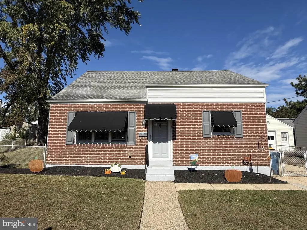 12 Harvey Pl, Wilmington