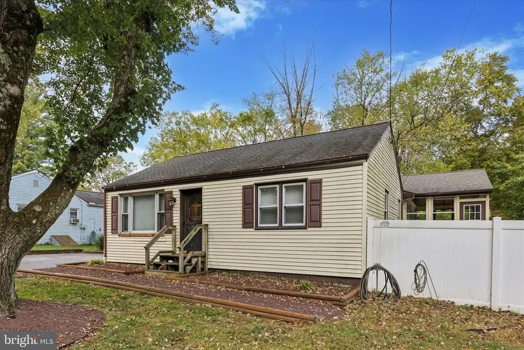 29 Langhorne Ave, FEASTERVILLE TREVOSE