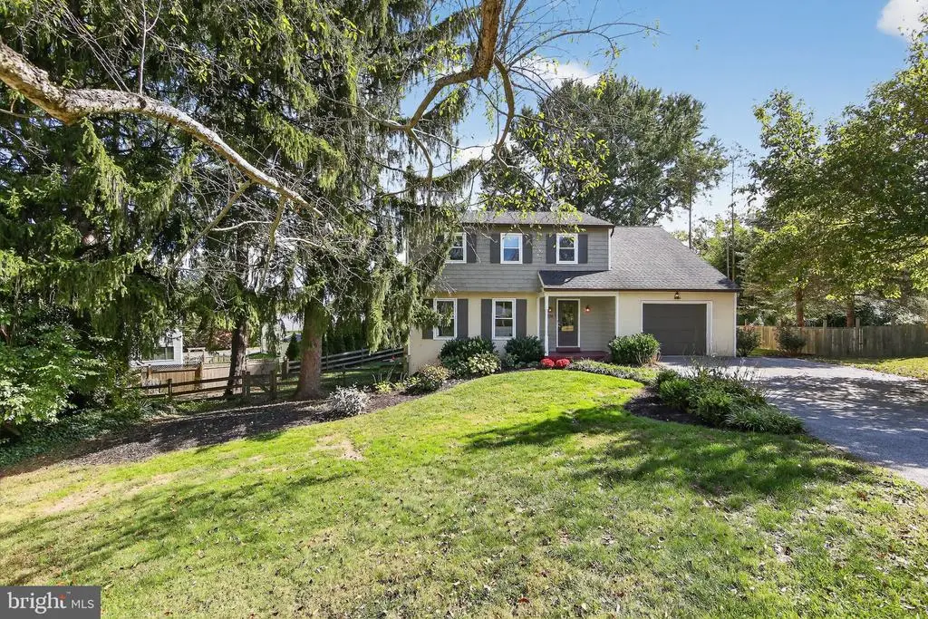 204 Ford Cir, WEST CHESTER