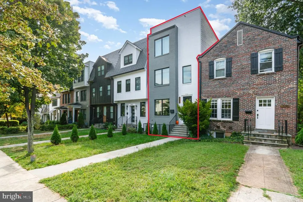 3724 S S St Nw, WASHINGTON