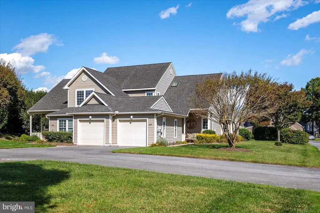 13141 Royal Lytham Ln #133, Berlin