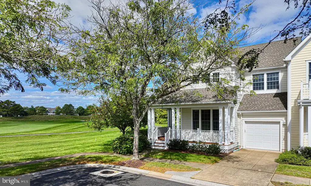 84 Willow Oak Ave, ocean view