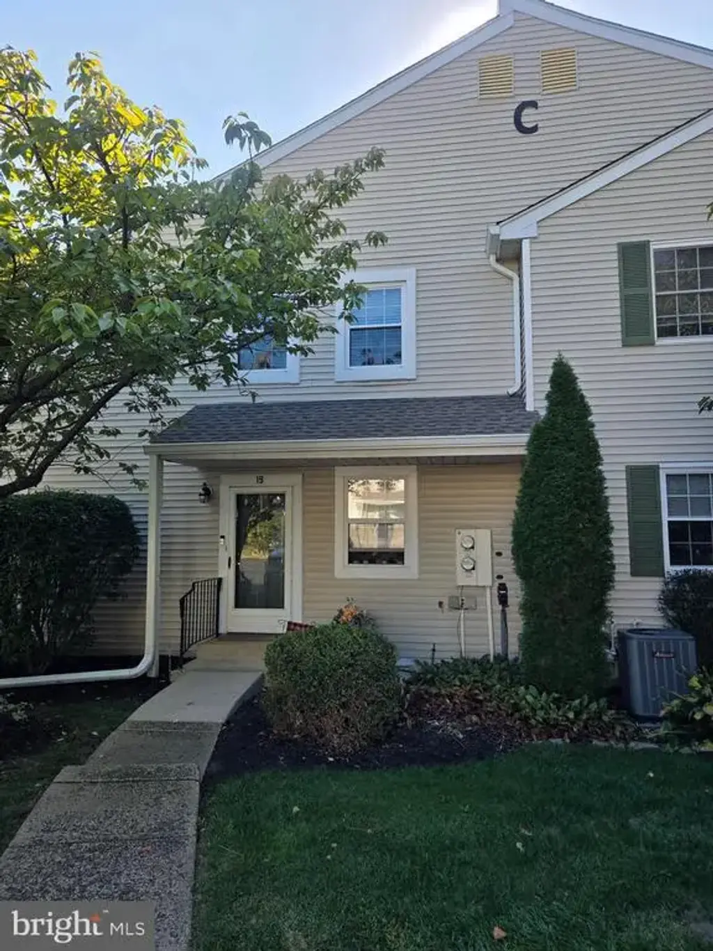 19 Belmont Sta, SOUTHAMPTON