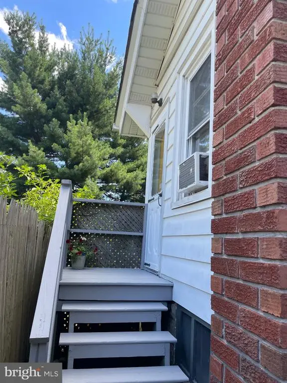 54 Watkins Ave, WOODBURY