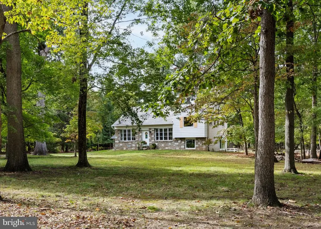 601 Cathcart Rd, BLUE BELL