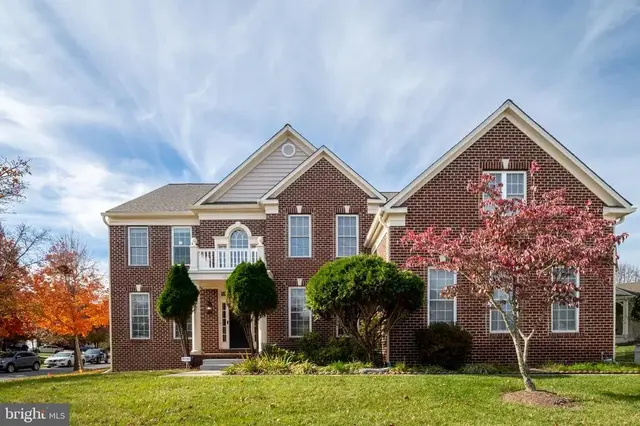 10047 Fall Rain Dr, Laurel