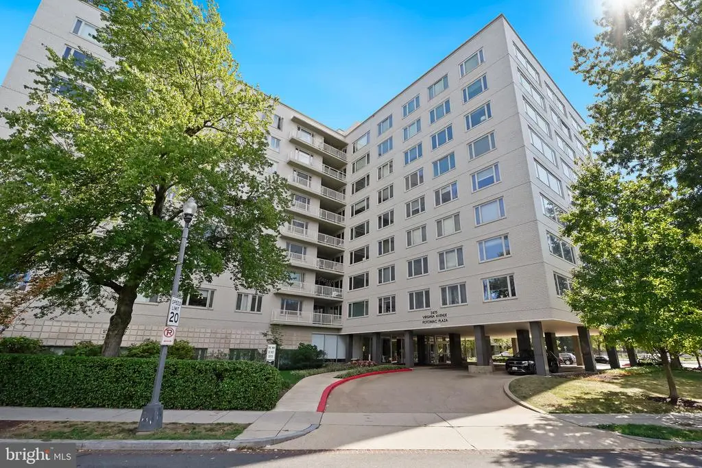 2475 Virginia Ave Nw #921, WASHINGTON