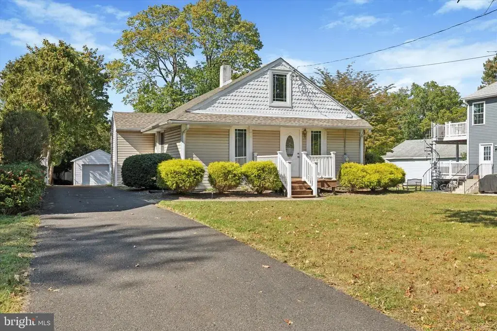 756 Churchville Rd, SOUTHAMPTON