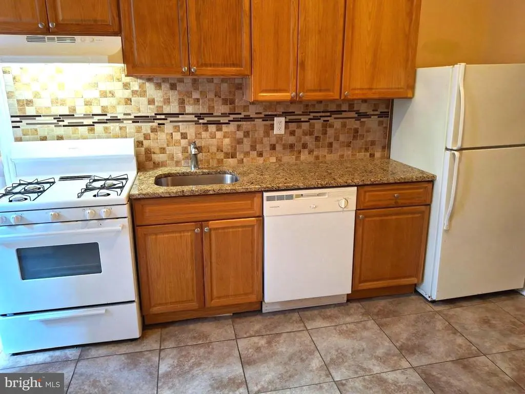 310 S 12th St #1f, PHILADELPHIA