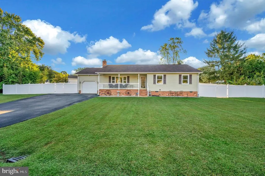 3903 Norris Dr, FREDERICKSBURG