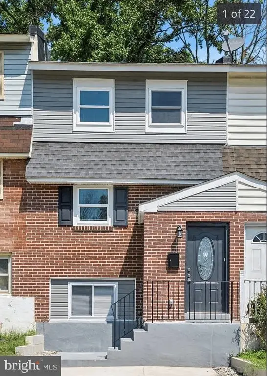 15 Oakmont Dr, New Castle