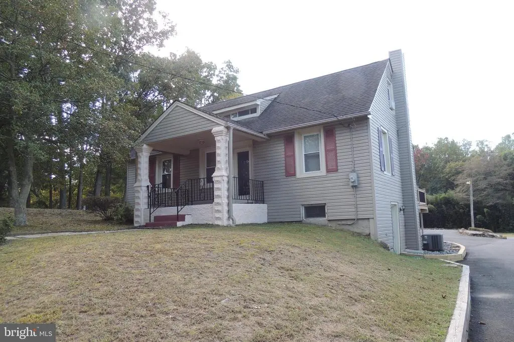 544 Church Rd, SEWELL