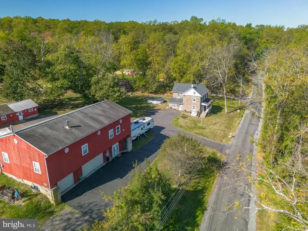 1410 Fels Rd, QUAKERTOWN