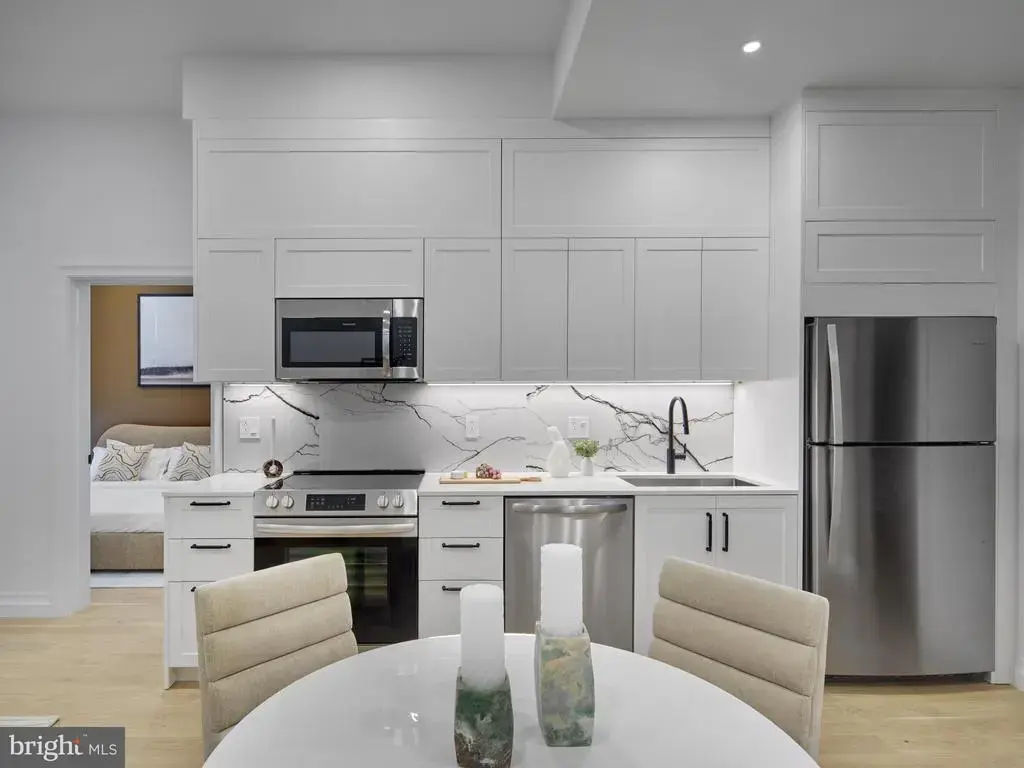 1001 S Broad St #3 Br N, PHILADELPHIA