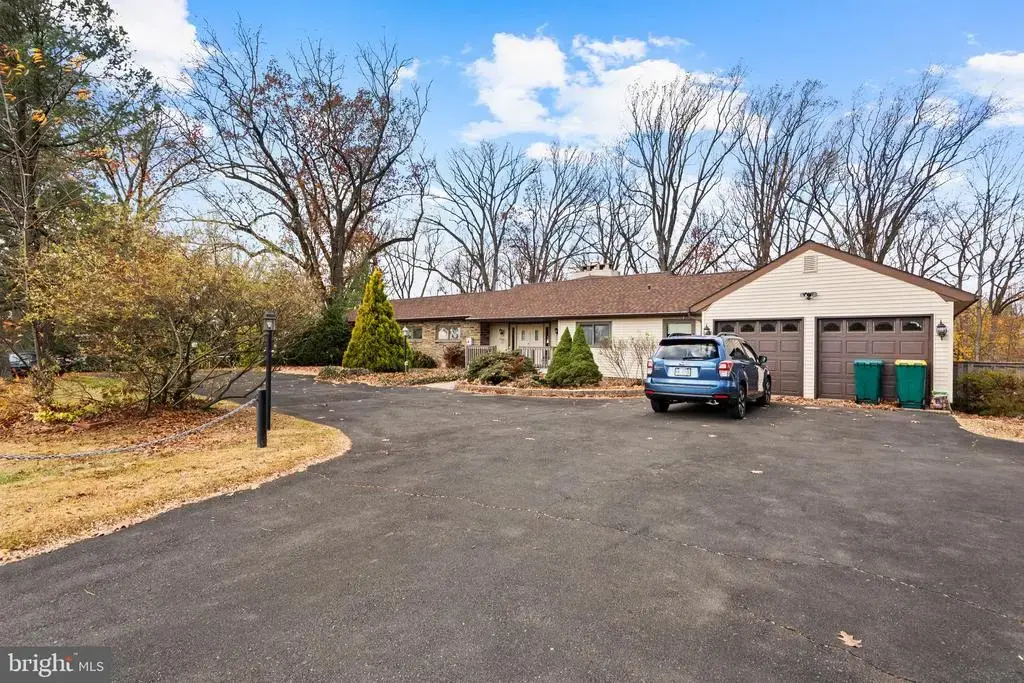 164 Trenton Rd, LANGHORNE