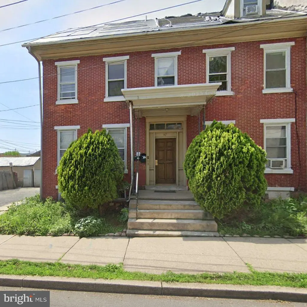 42 E Jacoby St, NORRISTOWN