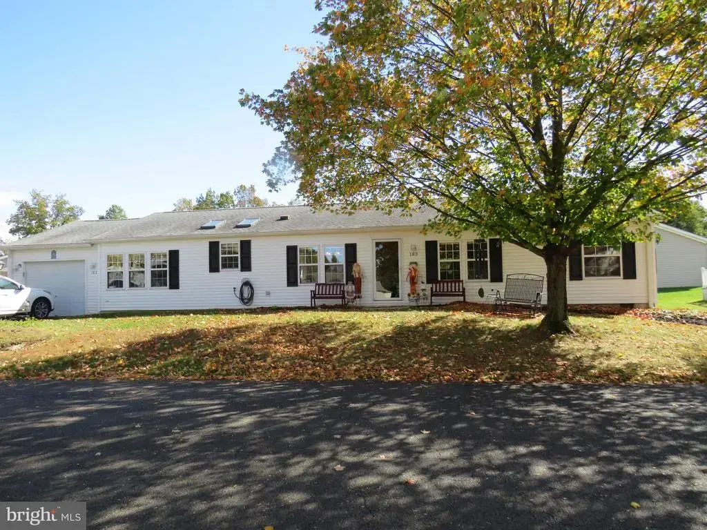 183 Spring Meadow Cir, NEW HOPE