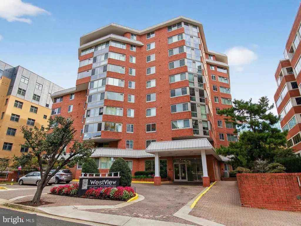 1001 N Vermont St #102, ARLINGTON