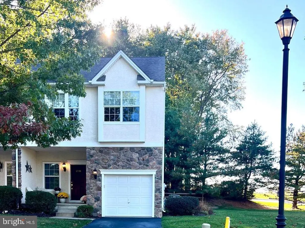 2796 Shelburne Rd #170w, DOWNINGTOWN